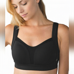 Lululemon Ta Ta Tamer Black medium c029